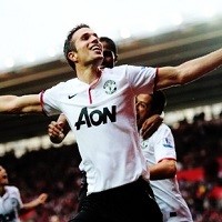 robin van persie vs southampton